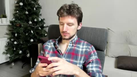 Snapshot of zepanl chatting on 5, 1, 2025 Andrew online show from 5, 1, 2025