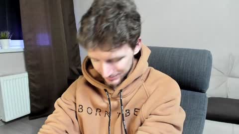 Snapshot of zepanl chatting on 22, 1, 2025 Andrew online show from 22, 1, 2025