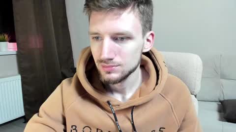 Snapshot of zepanl chatting on 10, 2, 2025 Andrew online show from 10, 2, 2025