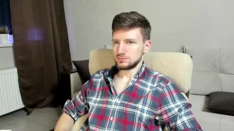 Snapshot of zepanl chatting on 15, 2, 2025 Andrew online show from 15, 2, 2025