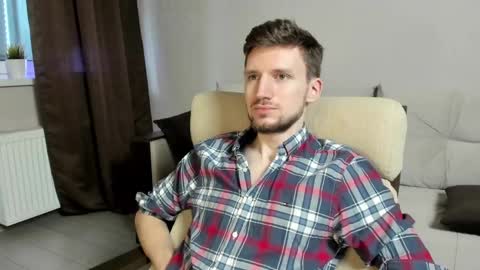 Snapshot of zepanl chatting on 19, 2, 2025 Andrew online show from 19, 2, 2025