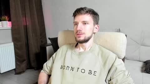 Snapshot of zepanl chatting on 23, 2, 2025 Andrew online show from 23, 2, 2025