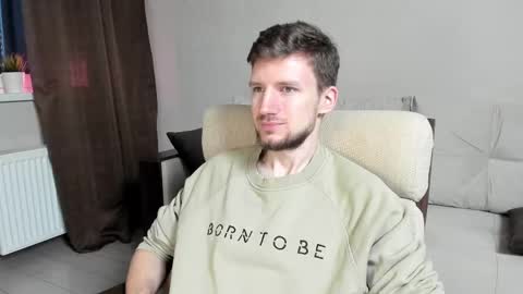 Snapshot of zepanl chatting on 4, 3, 2025 Andrew online show from 4, 3, 2025