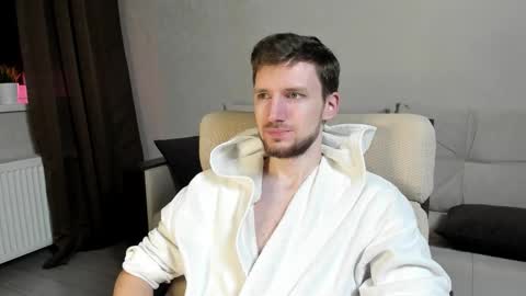 Snapshot of zepanl chatting on 18, 10, 2025 Andrew online show from 18, 10, 2025