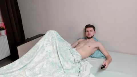 Snapshot of zepanl chatting on 25, 10, 2025 Andrew online show from 25, 10, 2025