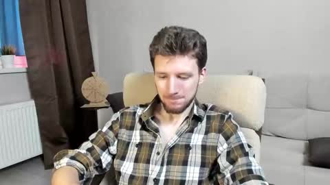 Snapshot of zepanl chatting on 14, 11, 2025 Andrew online show from 14, 11, 2025