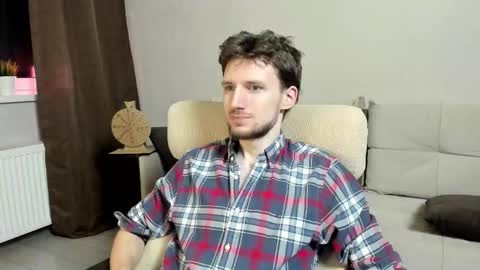 Snapshot of zepanl chatting on 17, 11, 2025 Andrew online show from 17, 11, 2025