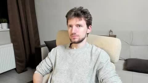 Snapshot of zepanl chatting on 16, 12, 2025 Andrew online show from 16, 12, 2025