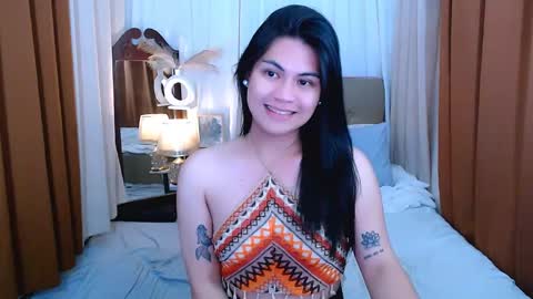 zephyraaaaa online show from 15, 4, 2026