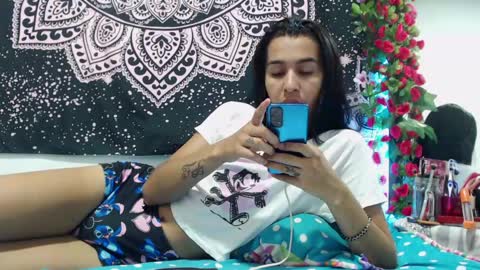Snapshot of zeus693769 chatting on 16, 6, 2026 zeus693769 online show from 16, 6, 2026
