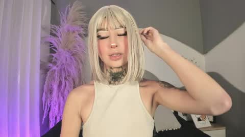 Snapshot of zhally_dee chatting on 29, 4, 2026 zhally_dee online show from 29, 4, 2026
