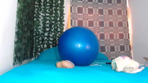 Snapshot of zhanaya_jhaen chatting on 21, 4, 2026 zhannaya online show from 21, 4, 2026