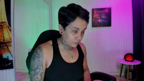 zhoestrong online show from 17, 5, 2026