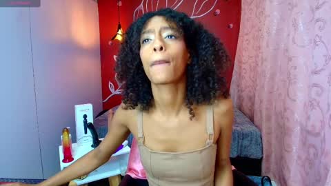 Zia Green online show from 7, 3, 2025