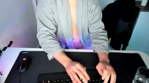 Snapshot of ziemlichflutschig chatting on 13, 12, 2024 ziemlichflutschig online show from 13, 12, 2024