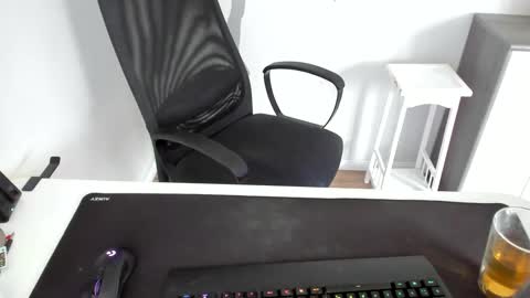 Snapshot of ziemlichflutschig chatting on 6, 1, 2025 ziemlichflutschig online show from 6, 1, 2025