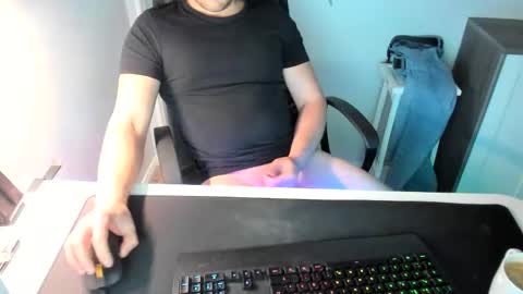 Snapshot of ziemlichflutschig chatting on 8, 1, 2025 ziemlichflutschig online show from 8, 1, 2025