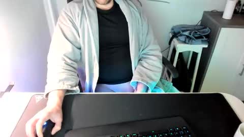 Snapshot of ziemlichflutschig chatting on 5, 2, 2025 ziemlichflutschig online show from 5, 2, 2025