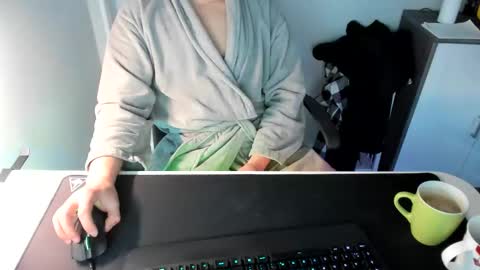 Snapshot of ziemlichflutschig chatting on 19, 2, 2025 ziemlichflutschig online show from 19, 2, 2025