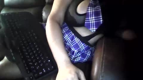 zimzim_ online show from 17, 12, 2025