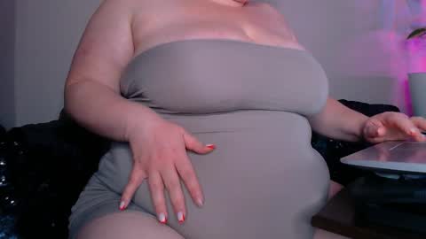 Snapshot of zinacorleone chatting on 24, 4, 2026 zinacorleone online show from 24, 4, 2026