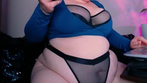 Snapshot of zinacorleone chatting on 28, 4, 2026 zinacorleone online show from 28, 4, 2026