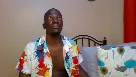 Zlatann2012 online show from 5, 2, 2025