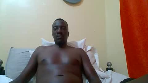 Zlatann2012 online show from 17, 11, 2025