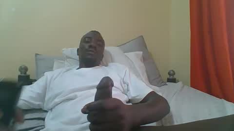 Zlatann2012 online show from 25, 11, 2025