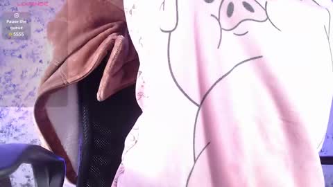 Snapshot of zoe_babygiirl chatting on 28, 2, 2025 Salome online show from 28, 2, 2025