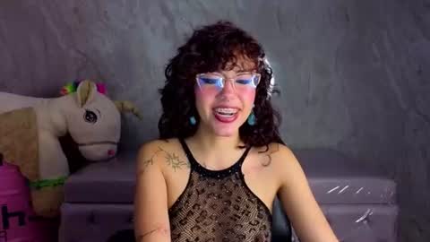 Snapshot of zoe_ch_ chatting on 23, 6, 2026 zoe_ch_ online show from 23, 6, 2026