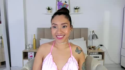 Snapshot of zoe_gruber chatting on 15, 5, 2026 Zoe Gruber online show from 15, 5, 2026