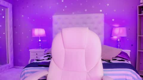 CAMILA online show from 25, 1, 2025