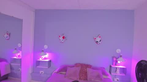 Zoe Lynch online show from 26, 9, 2025