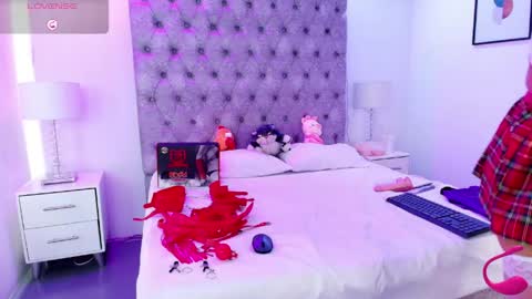 zoe  online show from 27, 5, 2026