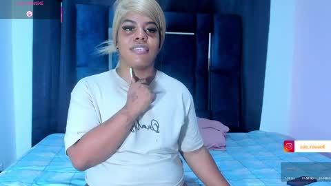 zoe_rosee4 online show from 9, 5, 2026