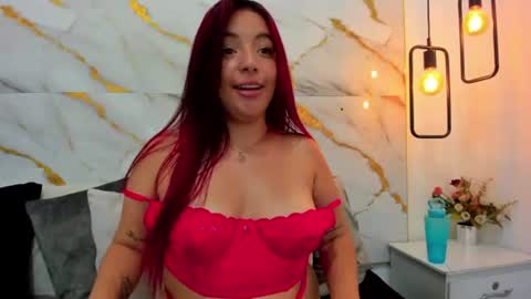 Snapshot of zoe_ross1 chatting on 18, 6, 2026 Zoe online show from 18, 6, 2026