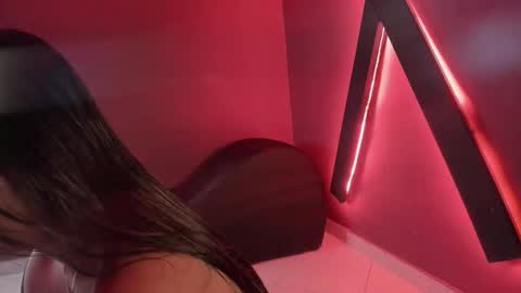 Zoe online show from 10, 10, 2025