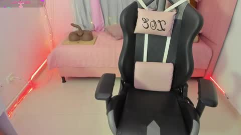 zoe_sullivan_ online show from 28, 9, 2025