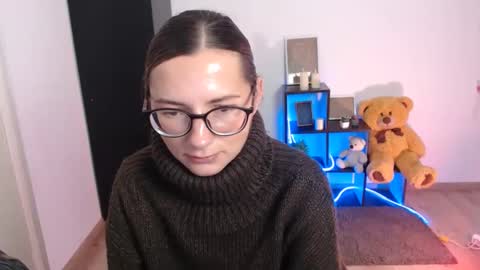 zoe_sweet55 online show from 23, 10, 2025