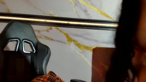 zoebreastmilk_2 online show from 2, 4, 2026