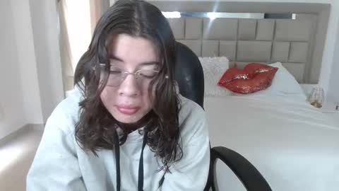 ZOE online show from 17, 11, 2025