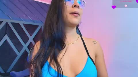 Snapshot of zoee_martins_ chatting on 23, 4, 2026 Zoe 3 online show from 23, 4, 2026