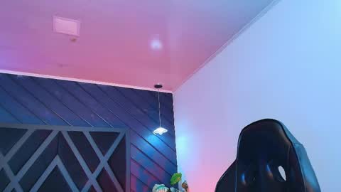 Snapshot of zoee_martins_ chatting on 25, 4, 2026 Zoe 3 online show from 25, 4, 2026