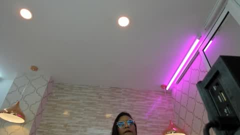 ZoeeSmitth online show from 29, 10, 2025