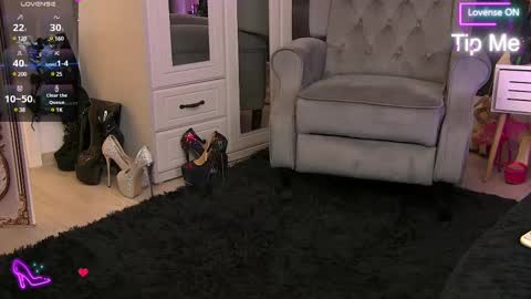 ZoeMesmerize online show from 3, 3, 2025