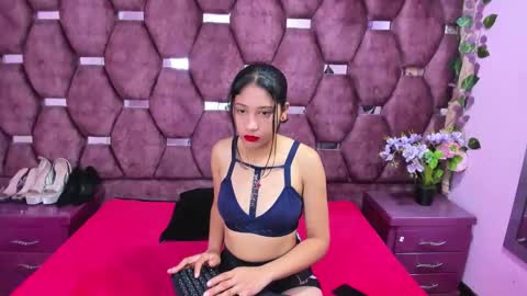 zoesmiitt online show from 27, 5, 2026