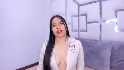 ZoeSwam online show from 12, 2, 2025