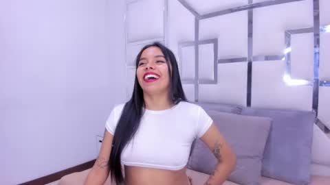 ZoeSwam online show from 16, 2, 2025