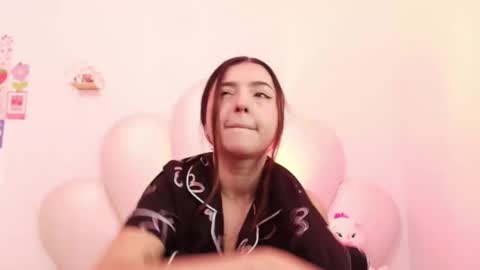zoewillian online show from 28, 5, 2026